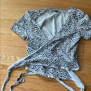 brandy melville wrap top